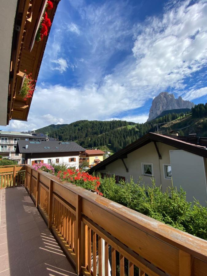 Amalia Apartment Santa Cristina Val Gardena Екстер'єр фото