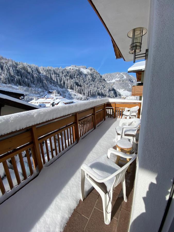 Amalia Apartment Santa Cristina Val Gardena Екстер'єр фото